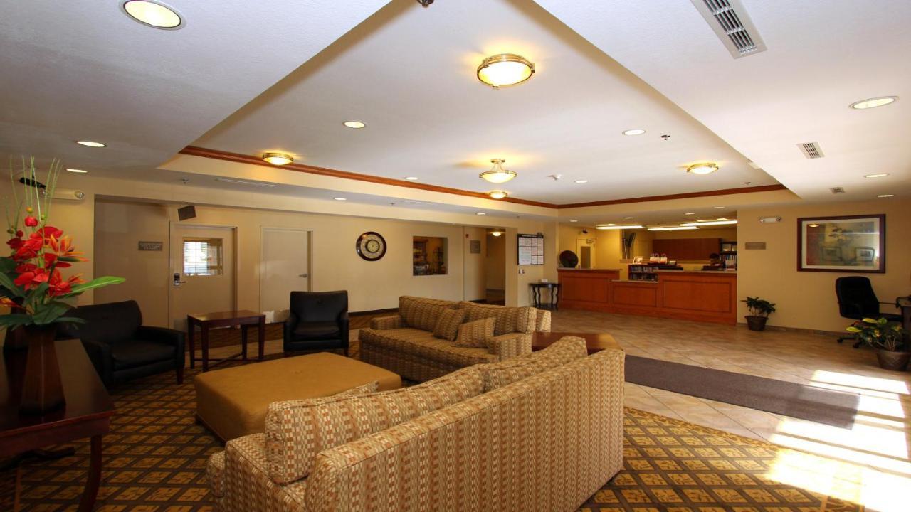 Candlewood Suites Kansas City Airport Kültér fotó