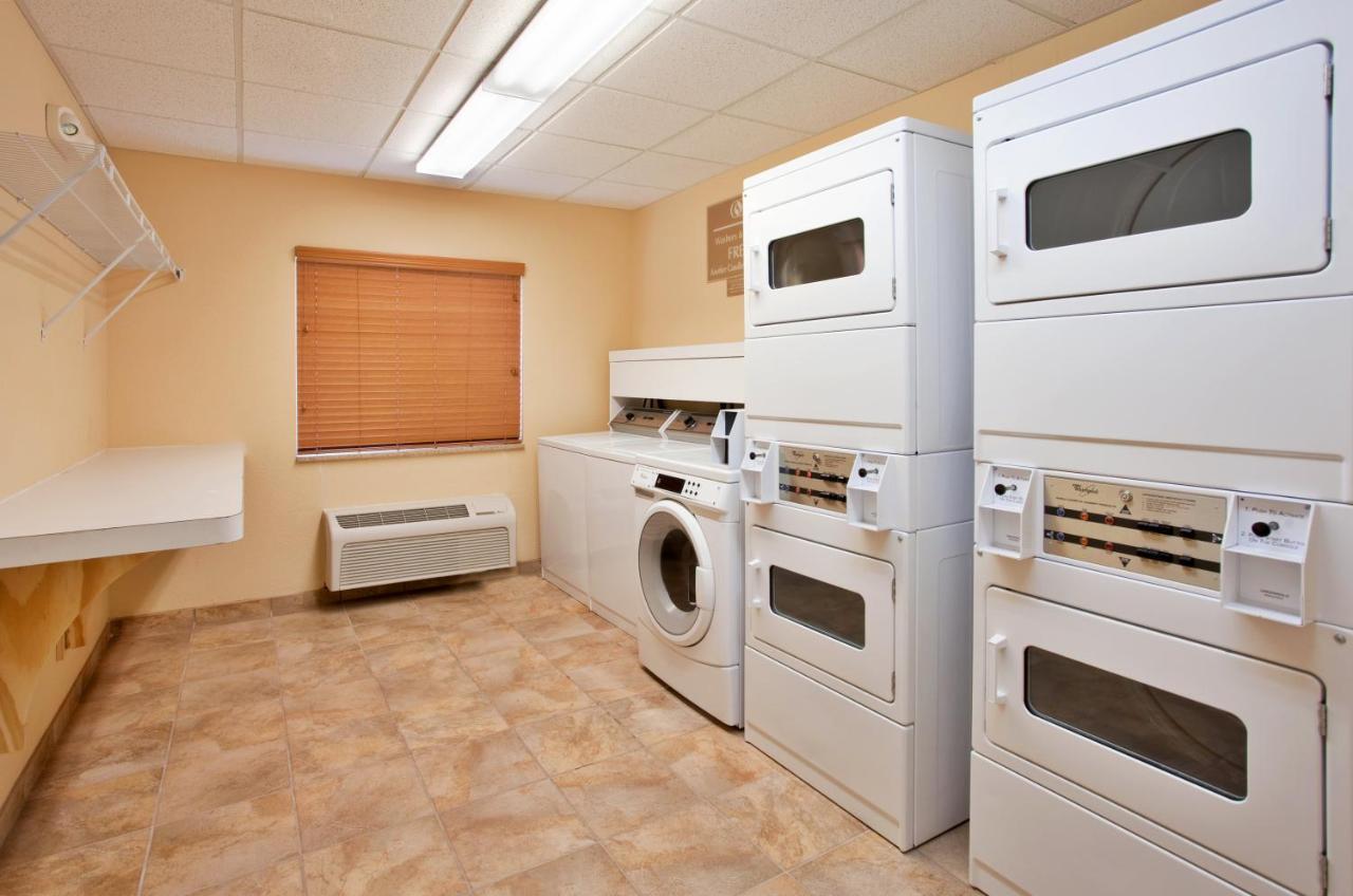 Candlewood Suites Kansas City Airport Kültér fotó