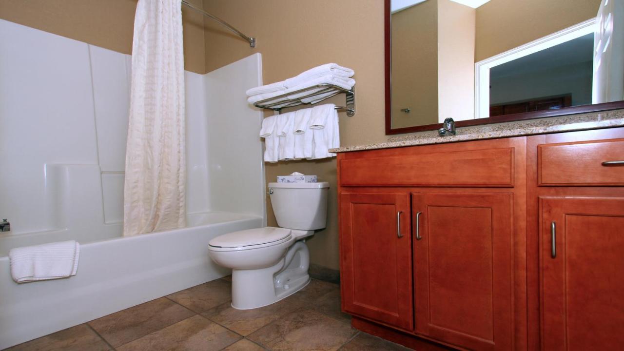 Candlewood Suites Kansas City Airport Kültér fotó